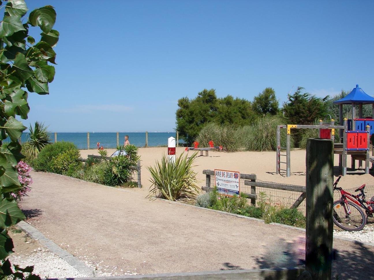Camping Phare Ouest Saint-Denis-dʼOléron Kültér fotó
