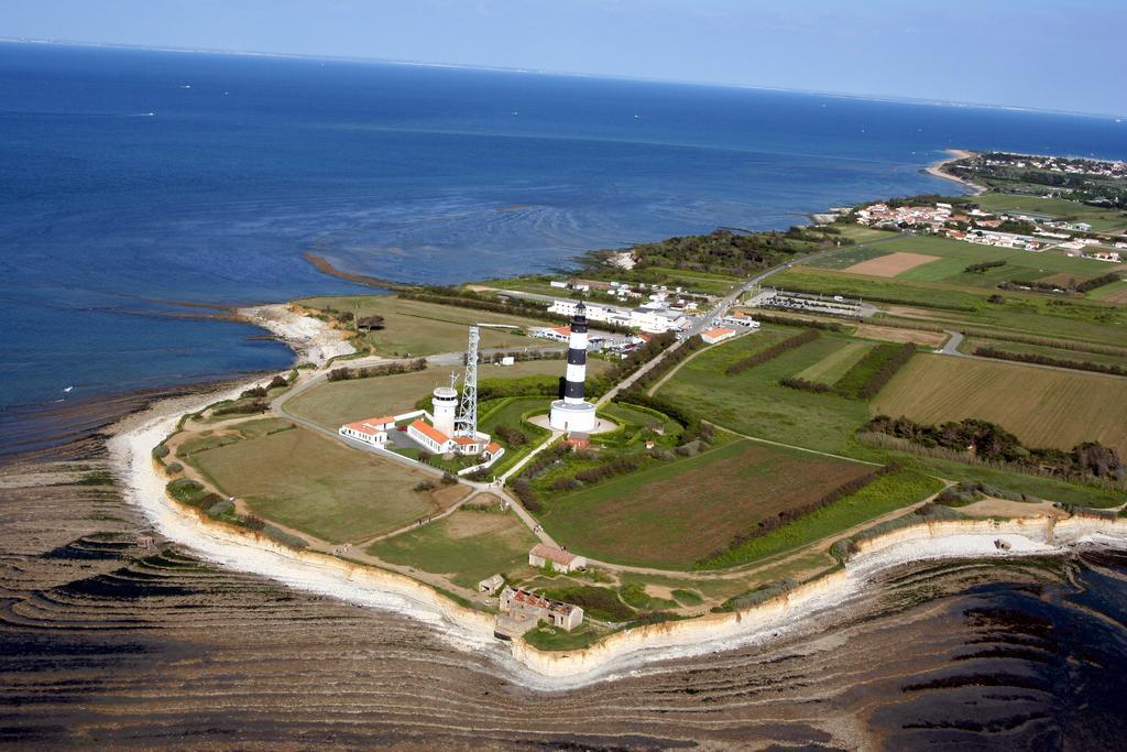 Camping Phare Ouest Saint-Denis-dʼOléron Kültér fotó