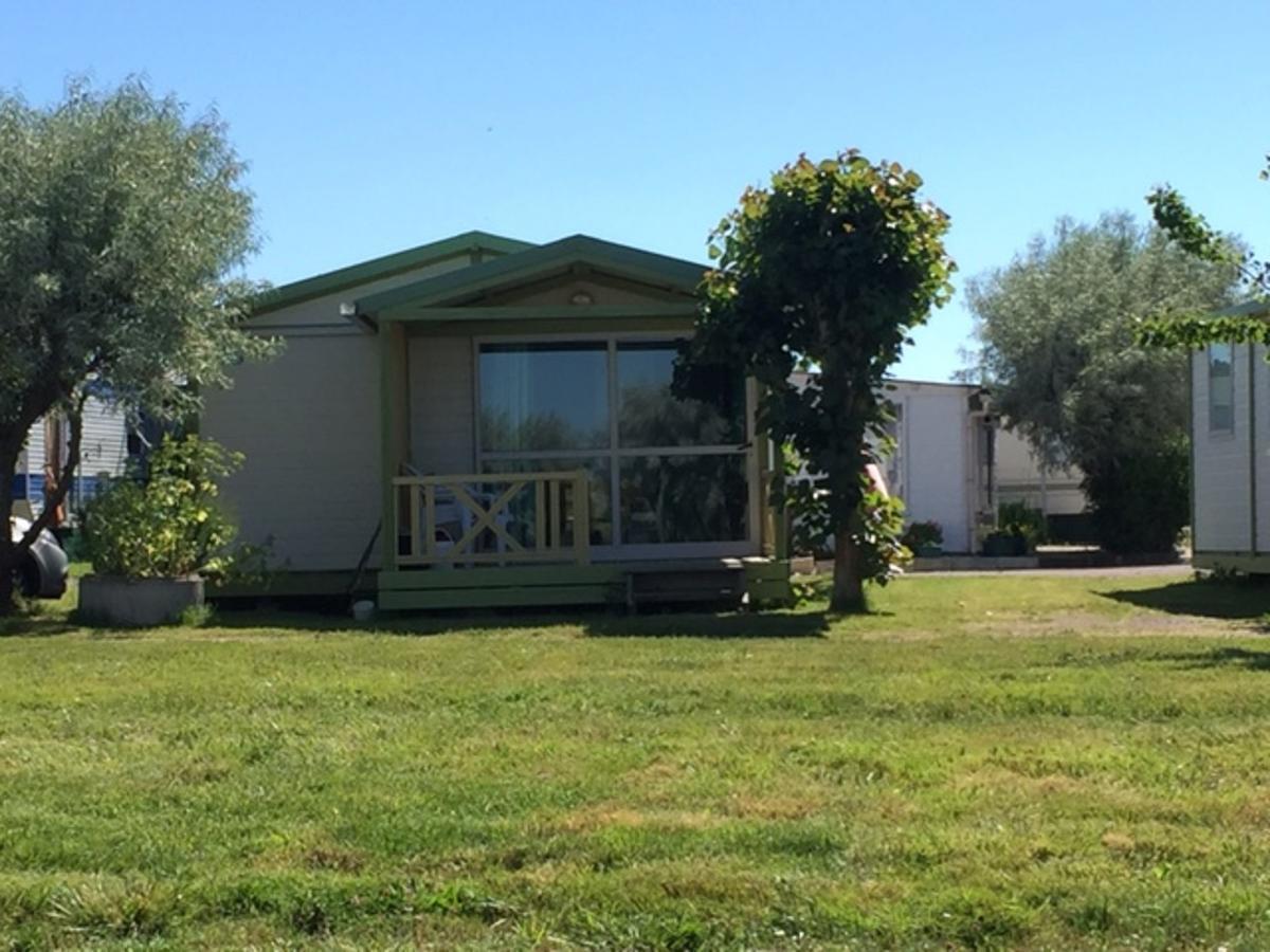 Camping Phare Ouest Saint-Denis-dʼOléron Kültér fotó